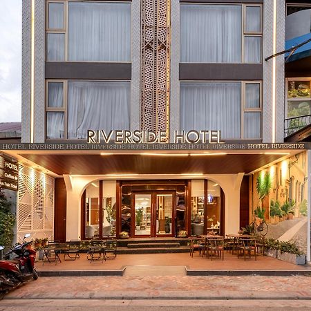 Riverside Hotel 万象 外观 照片